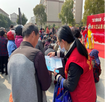 学习雷锋好榜样 文化反邪新风尚400.png